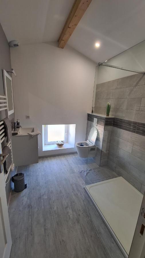 La Grange De Karine Et Philippe Apartment La Clisse ภายนอก รูปภาพ